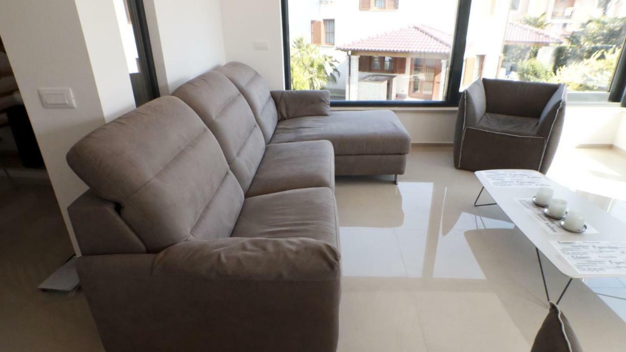 Penthouse No6 Διαμέρισμα Μεντουλίν Εξωτερικό φωτογραφία